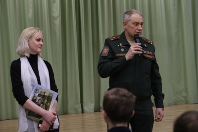 Ученики православной гимназии поговорили «о самом важном» с полковником медицинской службы О.И. Тутаевым