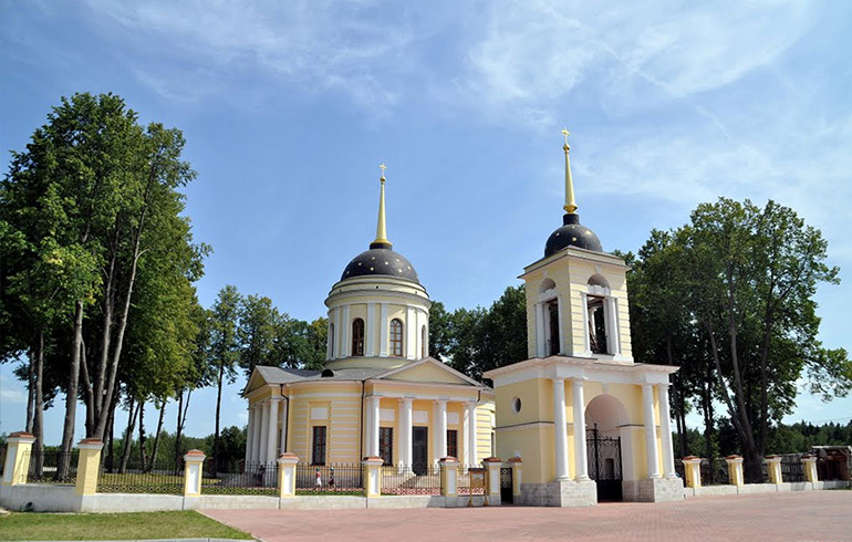 Храм Рождества Пресвятой Богородицы (с.Талеж, Московская область)